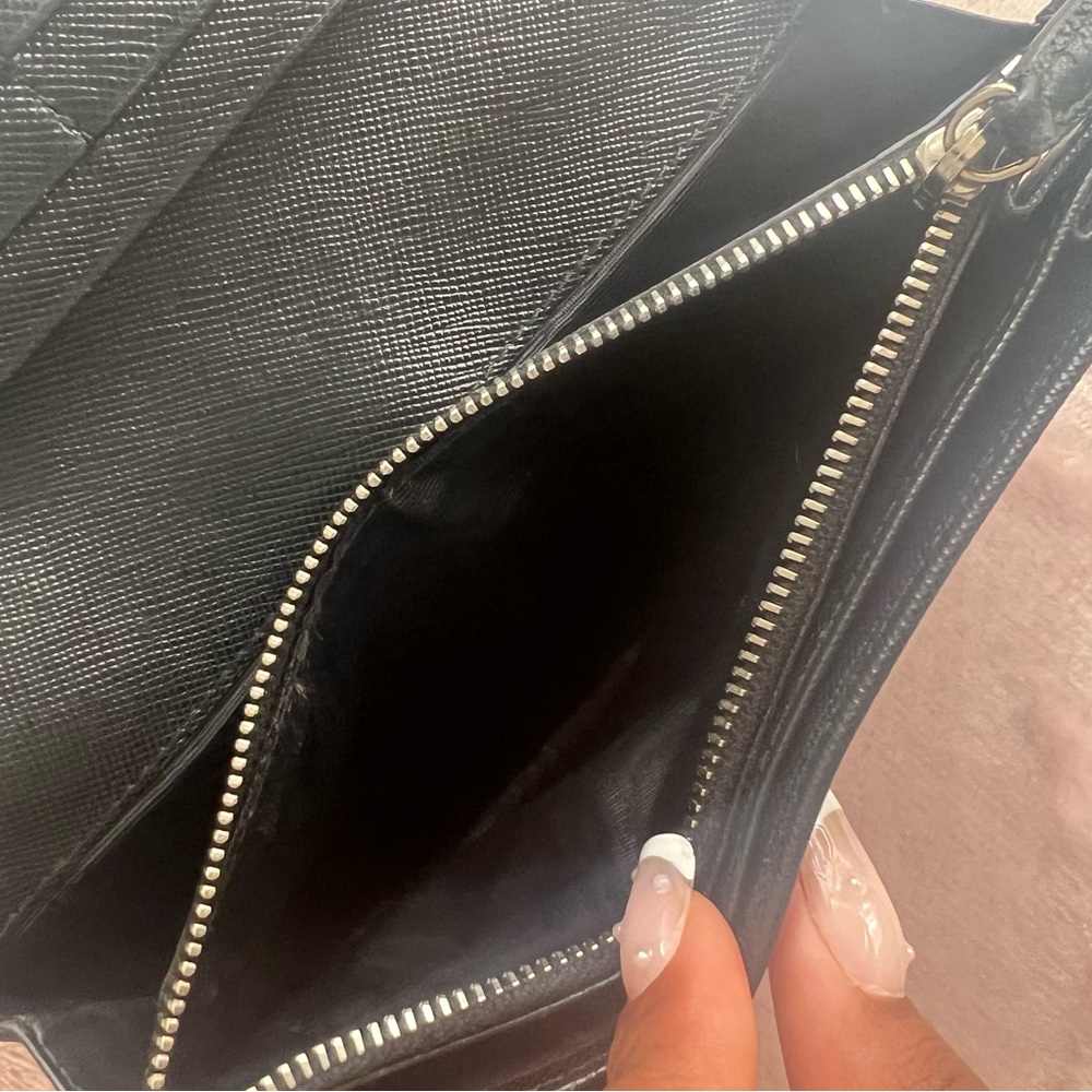 Authentic Prada Wallet - Picture 5 of 6
